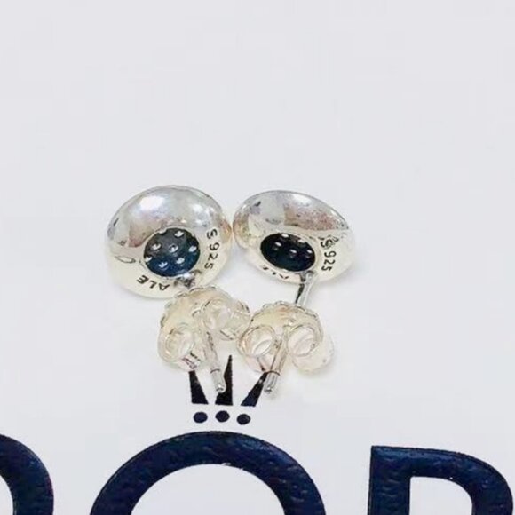 Pandora Sparkling Pandora Logo Stud Earrings - Picture 3 of 4